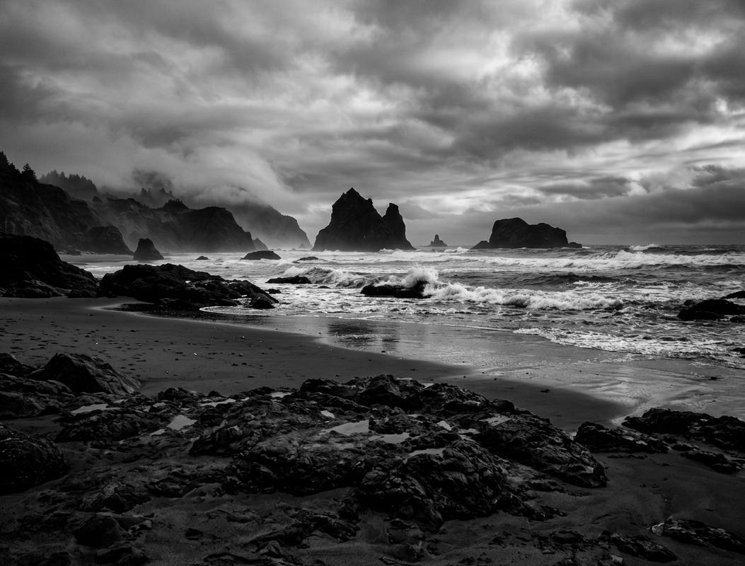 LAMWORTH team at work — experienced professionals coordinating every step of your escrow